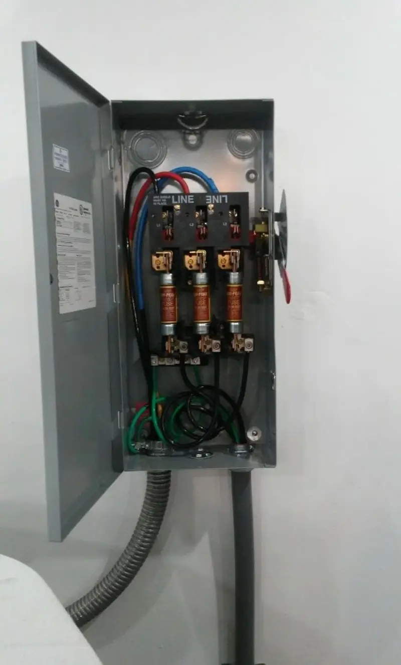 Three-phase disconnect switch installed for Smoke Detector Installation in Holly Springs